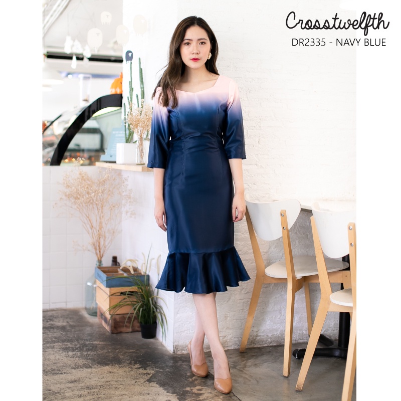 DR2335 - เดรสไล่สีทูโทน ปลายกระโปรงแต่งระบาย - Crosstwelfth