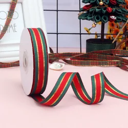 ริบบิ้นลาย คริสต์มาส หนา 1.5 ซม. ยาว 22 เมตร คละลาย (12-8612)