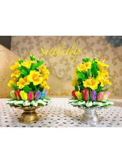 ดอกชบา - พานพุ่มดอกชบาสีเหลืองผสมดอกกุหลาบสีผสม ประดิษฐ์จากดิน - Phan bush