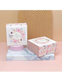 กล่องสแน็คเล็ก ลาย Blooming Wonder 20 ใบ Snack Box 12.7 x 12.7 x 6.5 cm. 20 pieces (ฺฺBX) (09-9092)