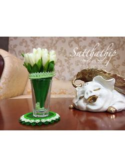 ชุดกรวยดอกจำปี พร้อมถาดใบตอง ประดิษฐ์จากดิน - ดอกจำปี - White Champaka