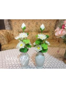 แจกันดอกบัว - ดอกบัวประดิษฐ์ - แจกันดอกบัวหลวง (ข้างละ 6 ดอก ไม่รวมดอกตูม) ประดิษฐ์จากดิน - แจกันดอกบัวประดิษฐ์ - Lotus Flower