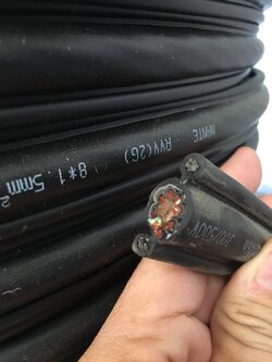 Crane Wire 8 core 1.5 sqmm. สลิงคู่ /สายไฟรอกเครนไฟฟ้า/สายสวิทช์รอกเครนไฟฟ้า/สายไฟ 8 ไส พร้อมมีสลิง สลิงคู่ ( ขายเป็นเมตร )