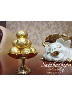 ชุดขนมลาดู สำหรับถวายพระพิฆเนศ ประดิษฐ์จากดิน ประดับแผ่นทองแท้ - Laddu