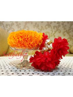 ชุดพวงมาลัยผ้าดอกดาวเรือง พร้อมพานแก้ว - Fabric garland