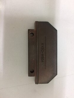 เฉพาะถ่านสำหรับรางโทริว KYEC 60 A / W Carbon brush 60 Amp / KYEC-W60A