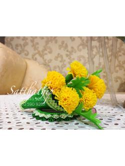 ชุดกรวยดอกดาวเรือง บนถาดใบตอง ประดิษฐ์จากดิน - ดอกดาวเรือง - Marigold