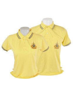 พร้อมส่ง เสื้อโปโลสีเหลือง ปักตราสัญลักษณ์ 72 พรรษา ผ้าฝ้ายผสม ผ้าคอตตอนผสม ไม่ย้วย ไม่เป็นขุย