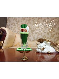 กรวยเชี่ยนหมากพลู พร้อมถาดใบตอง ประดิษฐ์จากดิน บนพานทองเหลือง