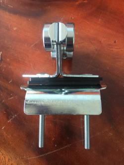 ลูกล้อจับสายไฟแบนชนิดเหล็ก KYEC C30/ Cable trolley (steel ) KYEC C30