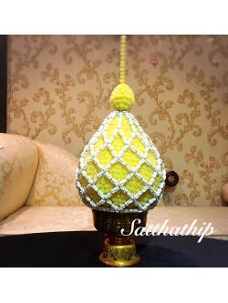 พานพุ่มดอกบานไม่รู้โรย คลุมตาข่ายดอกรักประดิษฐ์ - Phan bush