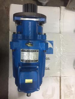 มอเตอร์เกียร์ BLACK BEAR (CHENG DAY ) รุ่น G1B-07A กำลังมอเตอร์ 0.75 KW 4 P 380 V 3 PH. อัตราทด 1/15 96 รอบ พร้อมเฟือง M4 18 ฟัน มีเบรค