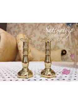 เชิงเทียนทองเหลือง (ขนาด สูง 4 นิ้ว)