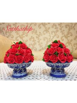 พานพุ่มดอกกุหลาบ ประดิษฐ์จากดิน [4.5 นิ้ว 1,000 บาท/คู่]
