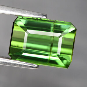 ทัวร์มาลีน/Tourmaline