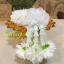 พวงมาลัยผ้า ดอกมัม สีขาว บนพานเงิน/ทอง - พวงมาลัยผ้า - Fabric garland