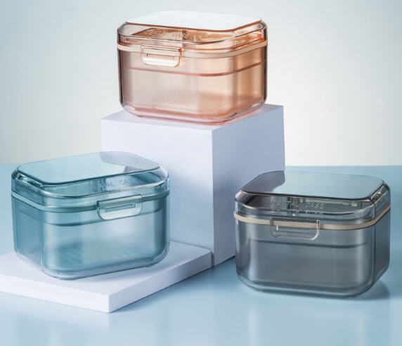 กล่องใส่ฟันปลอม,กล่องเก็บฟันปลอม,กล่องใส่รีเทนเนอร์,กล่องเก็บรีเทนเนอร์,สกรีนโลโก้