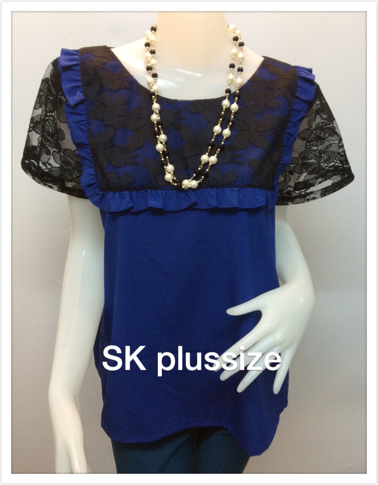 เสื้อผ้าไหมอิตาลีสีน้ำเงิน แขนลูกไม้ รอบอก 46 นิ้ว