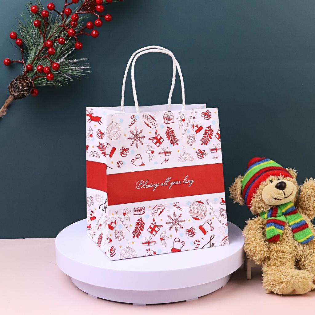 ถุงกระดาษหูเกลียว พิมพ์ลาย Festive Joy (ใบเล็ก) ห่อ 25 ใบ (09-9110)