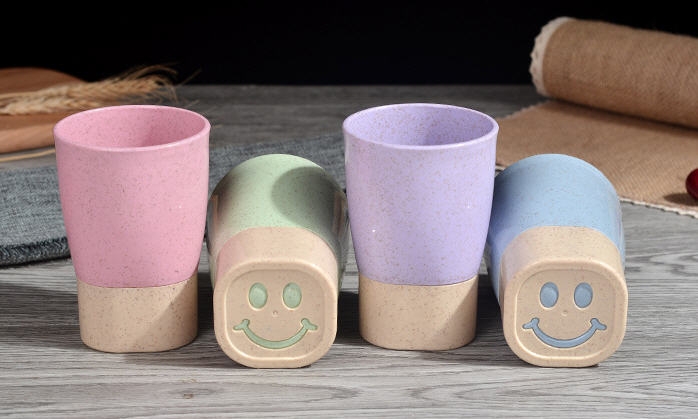 แก้วจากวัสดุธรรมชาติ,กระบอกน้ำ,แก้วน้ำอีโค,กระบอกอีโค่ ,แก้วน้ำรักษ์โลก,ECO CUPS,สินค้าฟางข้าวสาลี