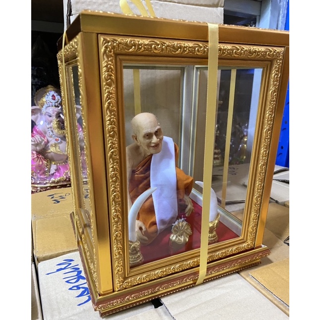 งาช้าง เนื้อเรซิ่น สำหรับตกเเต่ง สูง4นิ้ว ราคาเป็นคู่