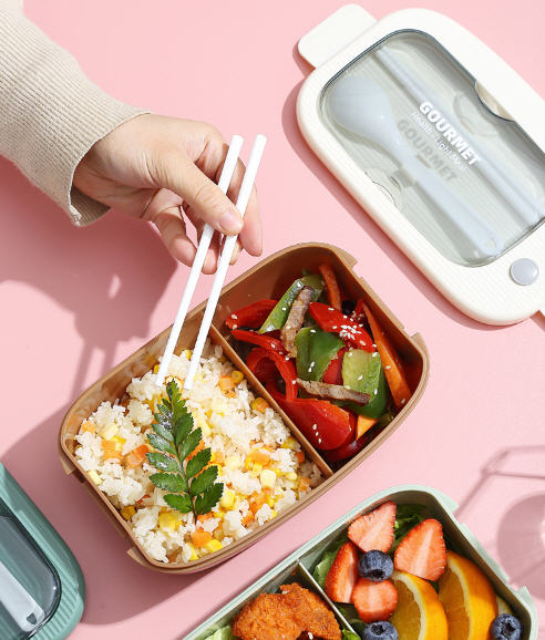 กล่องข้าว,กล่องใส่ข้าวพลาสติก,กล่องใส่ข้าวพร้อมช้อนตะเกียบ