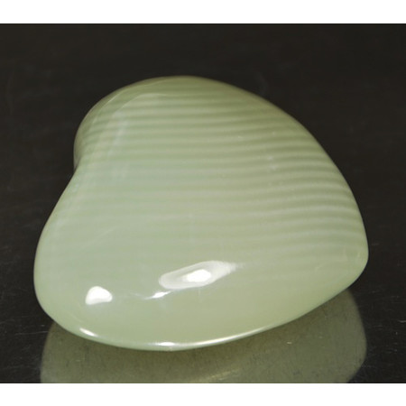 แคลไซต์สีเขียว (Calcite) 106.10 กะรัตขนาดใหญ่