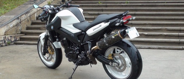 ท่อ Two brothers Slip on สำหรับ BMW F800R 2011+ (For Exhibition only)