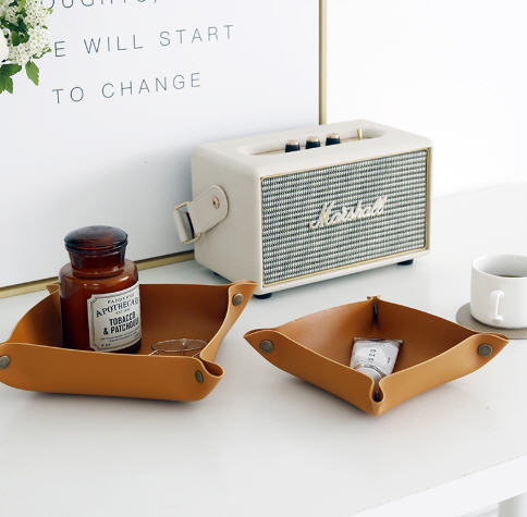 ถาดหนังเทียม