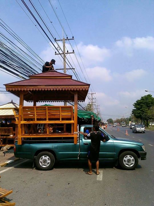 ( รหัส.C4-S ) ศาลา ไม้สะเดา ชิงช้า สีโอ๊คแดง คาตาล ทรงอโยธยา / ขนาด 2.00x3.20x3.00 เมตร