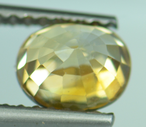 เพทายดิบสีเหลือง (Zircon) 1.65 กะรัต
