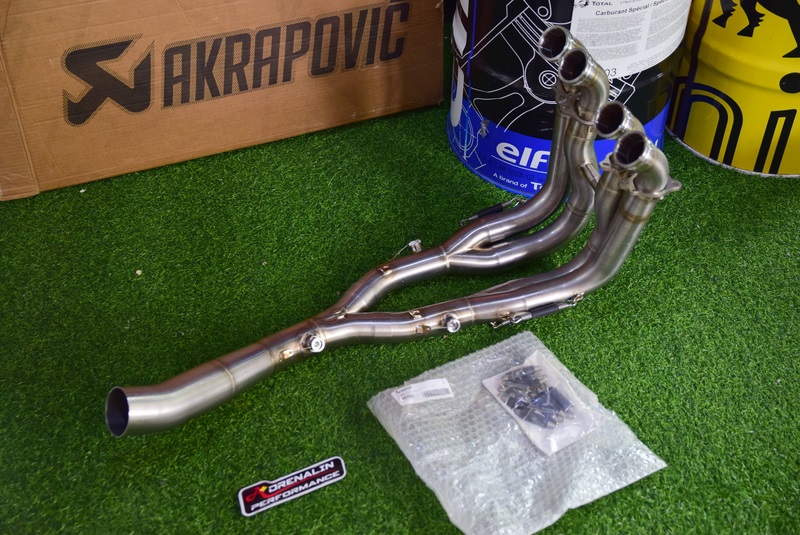 ท่อ Akrapovic Shorty สำหรับ BMW S1000RR 2015+ (For Exhibition only)
