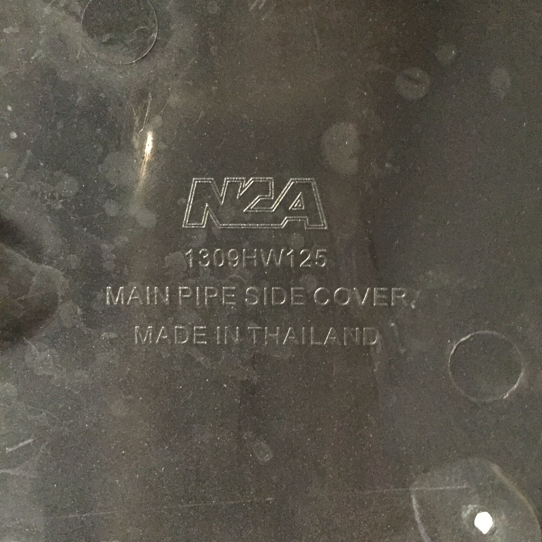 คอนโซลข้าง (บังลมใน) R/L สีน้ำเงิน B325 สำหรับรุ่น WAVE125 (กุญแจเล็ก รูกลม) อะไหล่เทียบ NCA (นำเจริญ) 1309HW125325 รหัสเทียบ : ซ้าย64450-KPH-900ZG/ขวา64400-KPH-900ZG