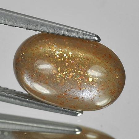 มูนสโตน (Moonstone) 3.95 กะรัตสีน้ำตาล