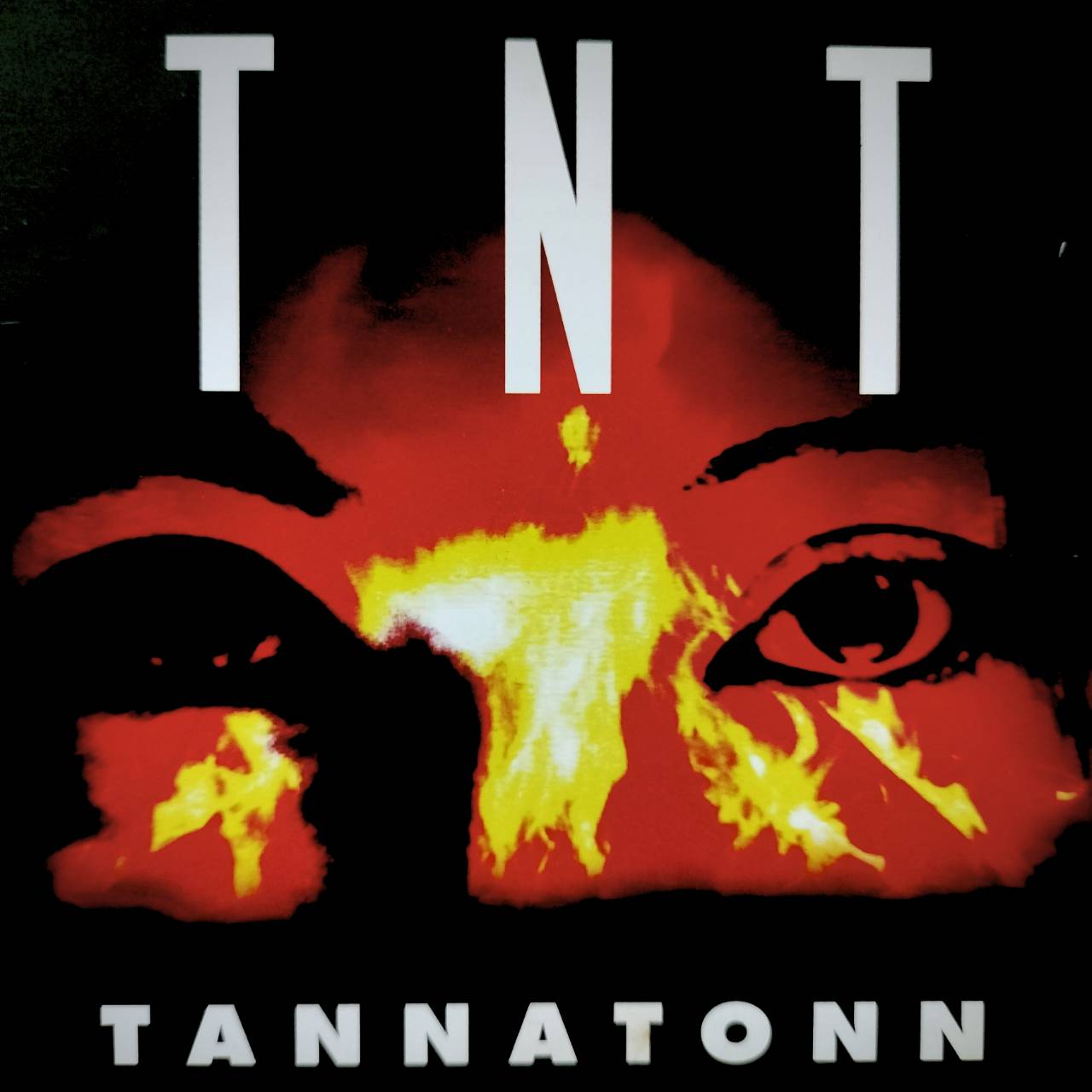 ธรรพ์ณธร ปาลกะวงศ์ ณ อยุธยา (อู๋) - TNT / มีรอยบ้าง