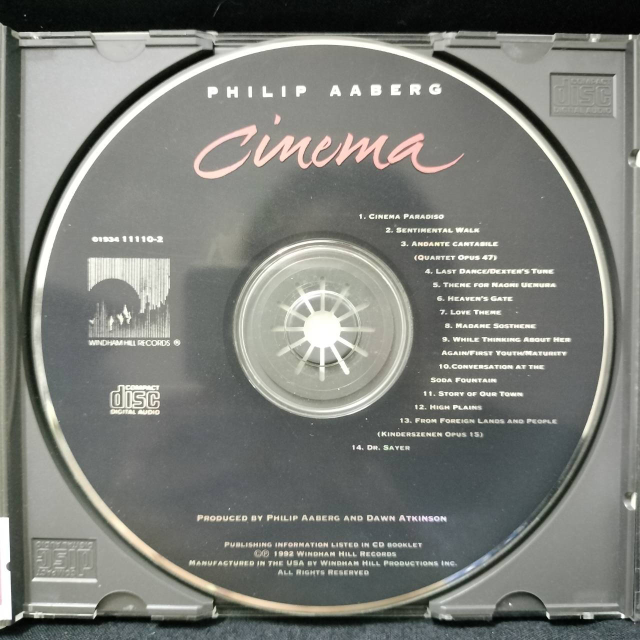 Philip Aaberg – Cinema / USA / แผ่นเป็นรอย