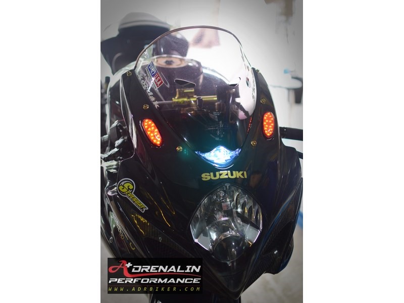 ชุดไฟเลี้ยวอุดกระจกหน้า K7-L6 ของ Hotbodies