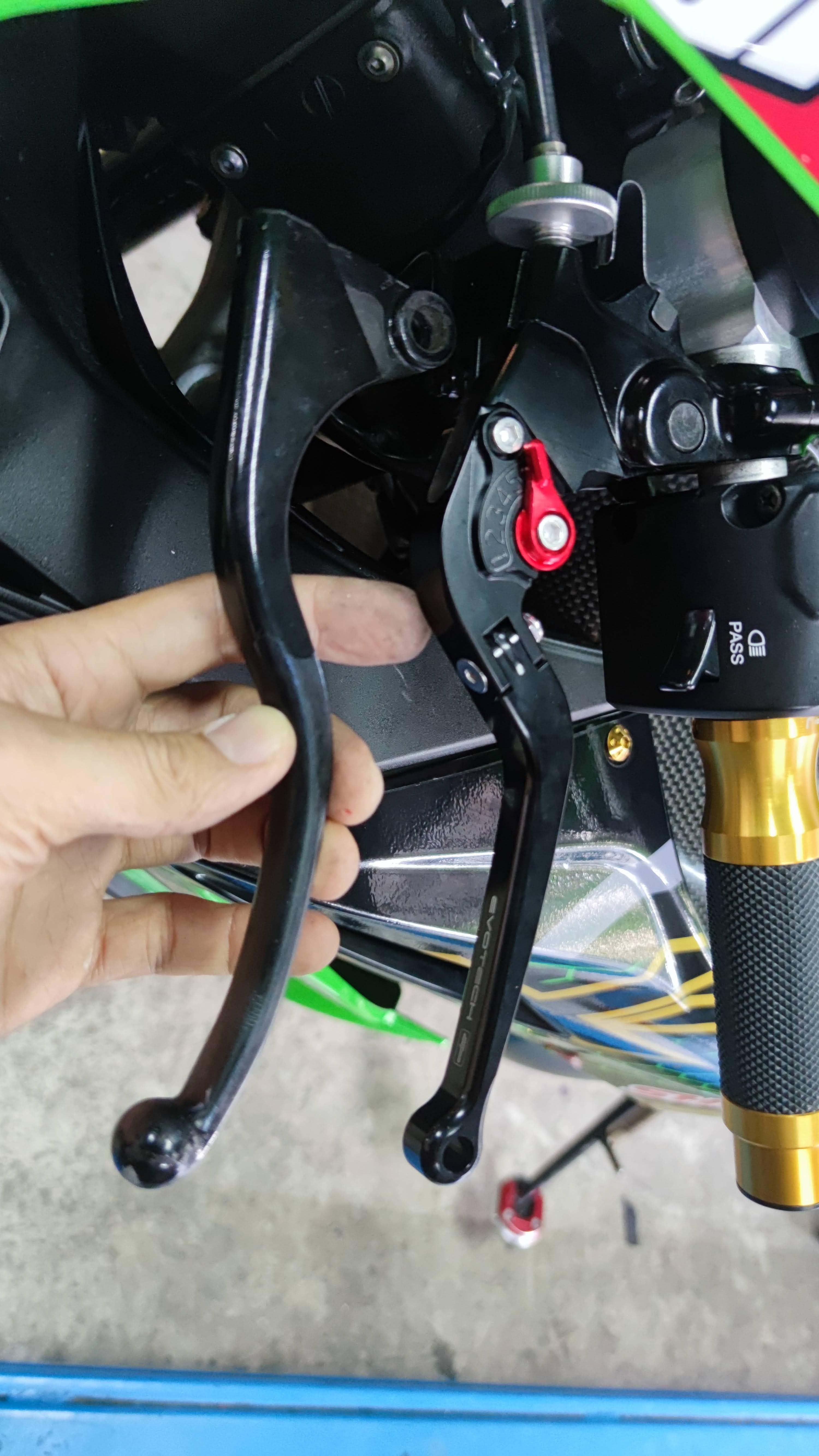 Evotech ก้านเบรค+ก้านคลัช สำหรับ ZX10R 16
