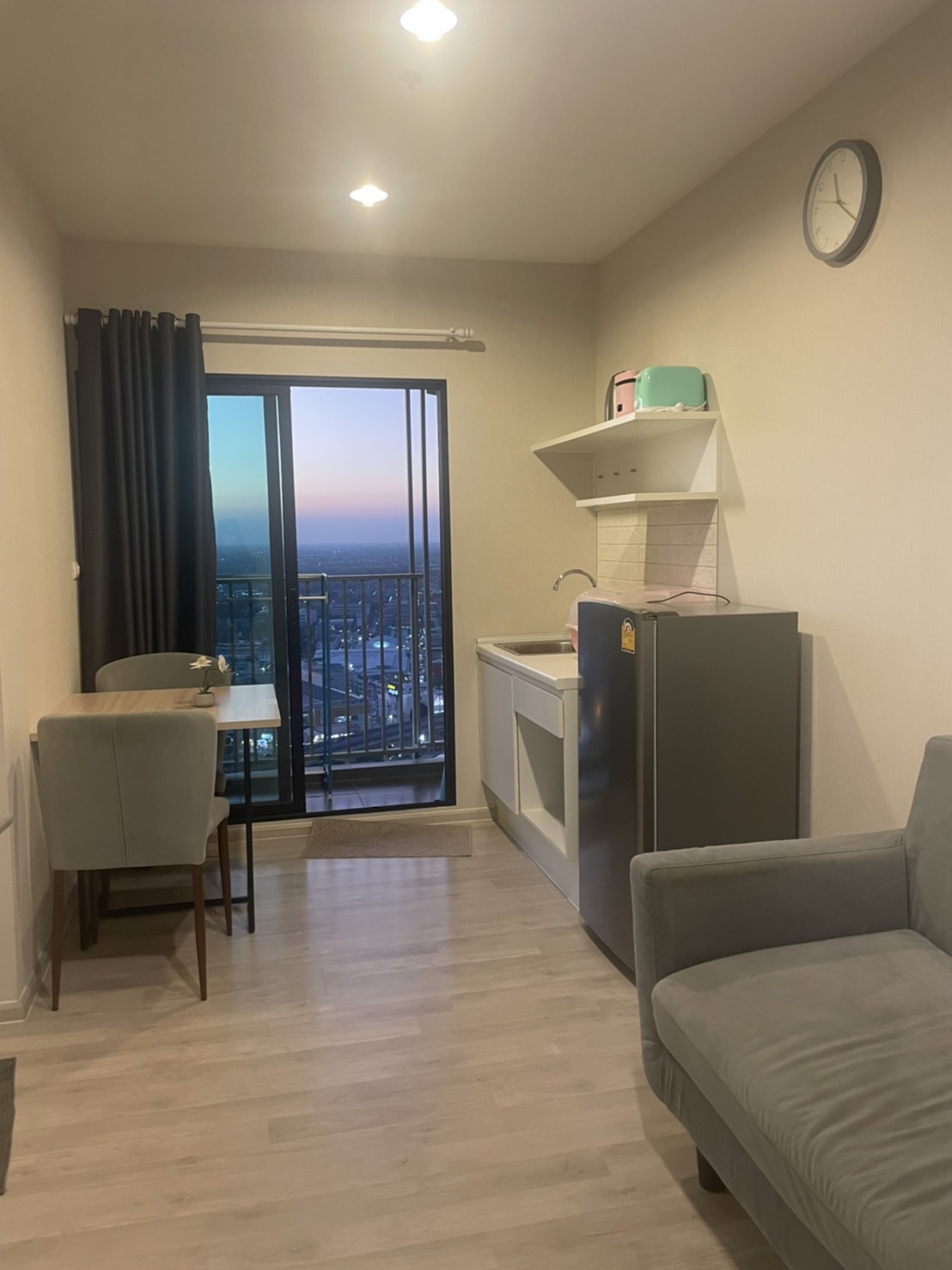 Plum condo Central station phase2