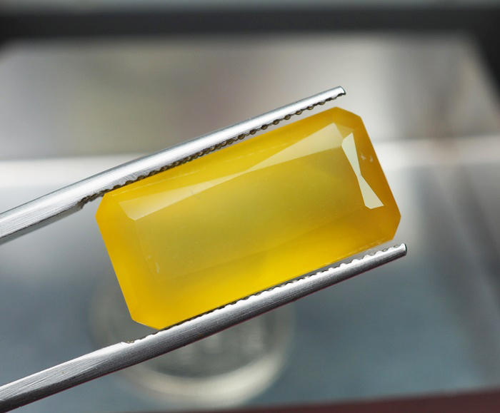 คาลซิโดนีสีเหลือง(Yellow Chalcedony) 11.90 กะรัต