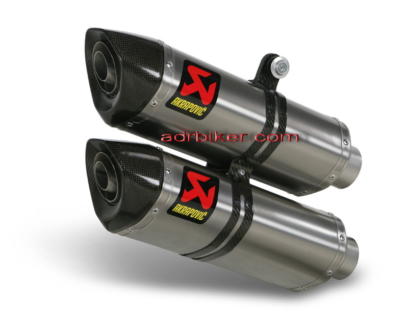 ท่อ Akrapovic สำหรับ Streetfighter ทั้ง titanium และ carbon (For Exhibition only)