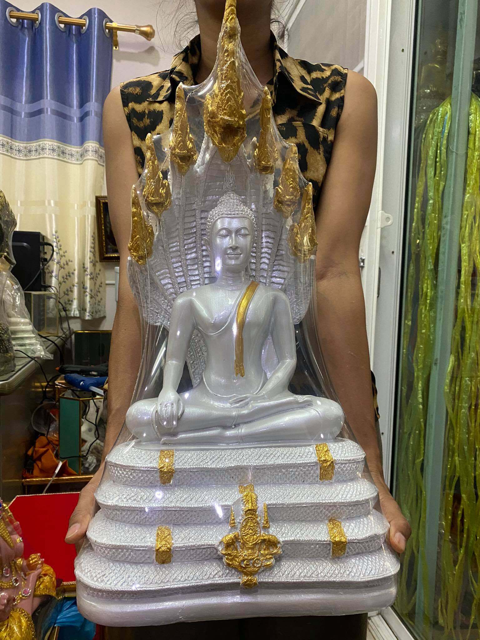 พระเเก้วนาคปรก องค์ใหญ่ สูง 21 นิ้ว
