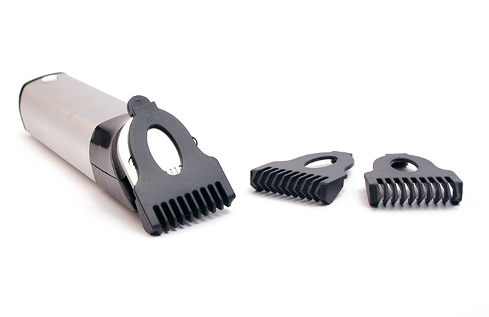 Kemei ปัตตาเลี่ยนตัดผมไร้สายแบบชาร์จ KM-3006A ใบมีดสแตนเลส มอเตอร์ Pd Alloy มีแบตสำรอง พร้อมหวีรองตัดและแท่นวาง - สีดำ