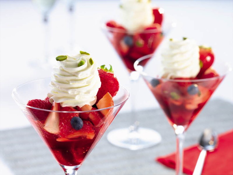 วิปปิ้งครีม PURATOS FESTIPAK Non Dairy Topping (unsweetened) 1 ลิตร (05-3726)