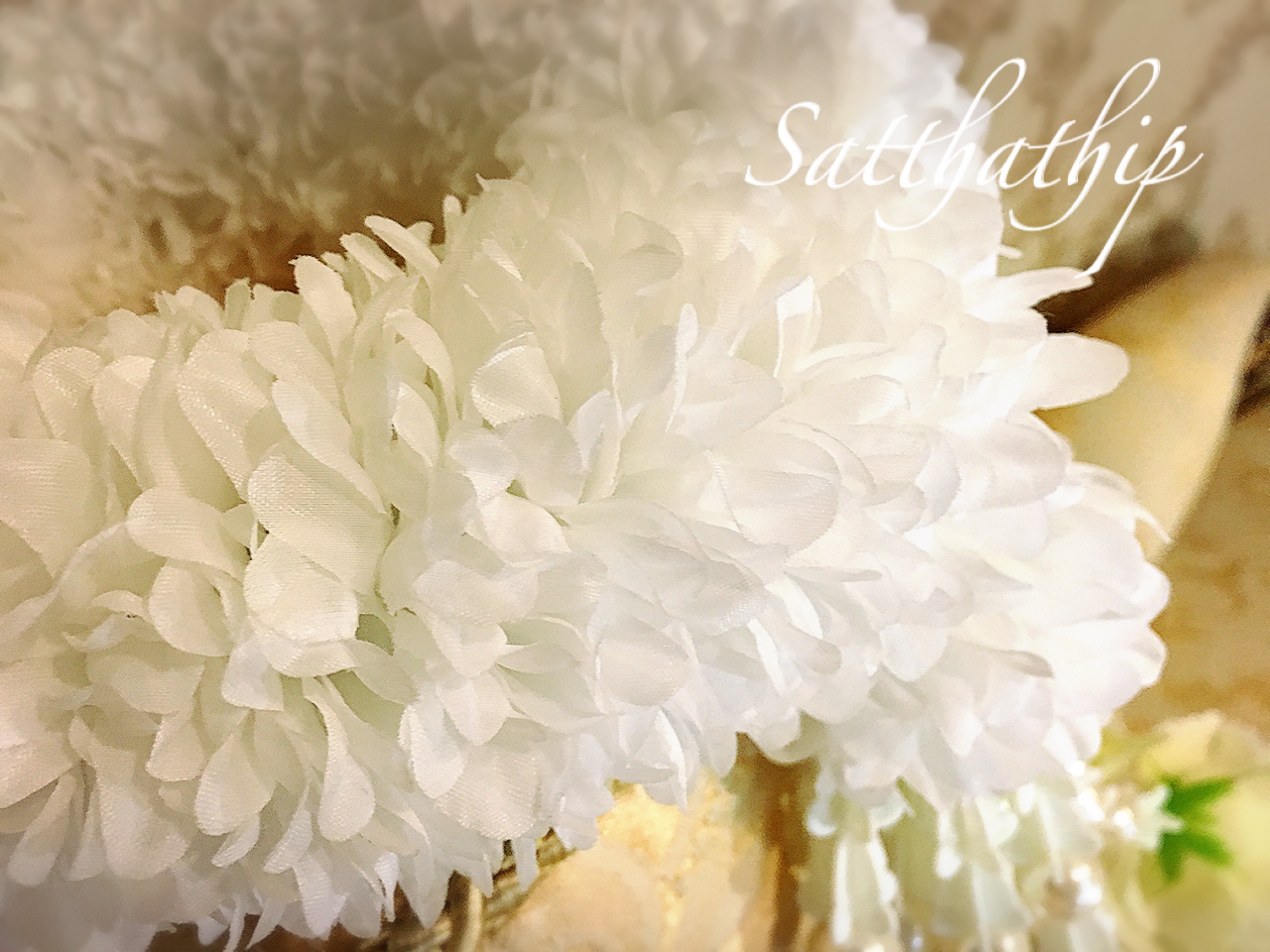 พวงมาลัยผ้า - พวงมาลัยดอกมัม ประดิษฐ์ - พวงมาลัยถวายศาลพระภูมิ - Fabric garland