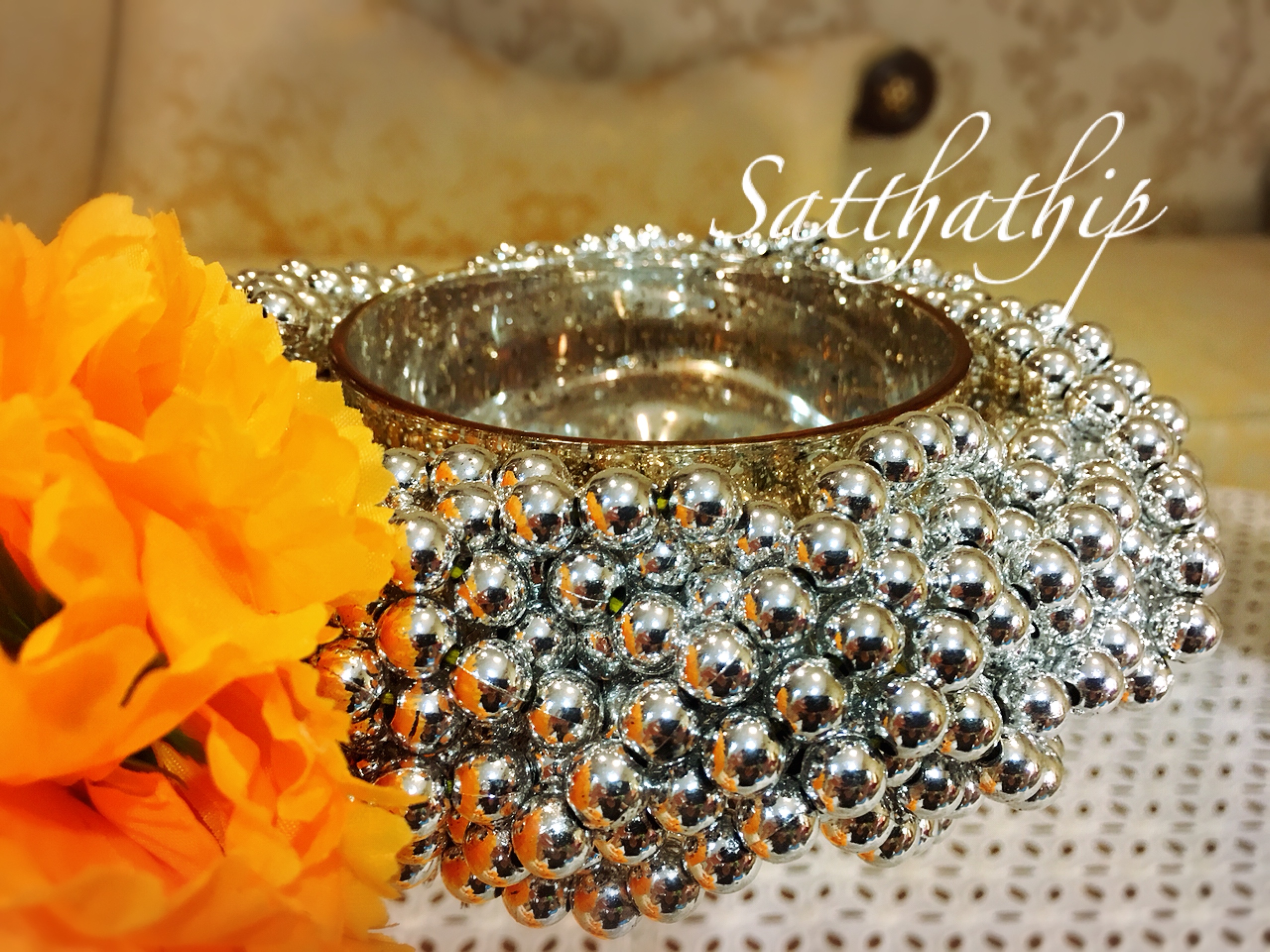 พวงมาลัยลูกปัด - พวงมาลัยลูกปัดสีเงิน - Garland