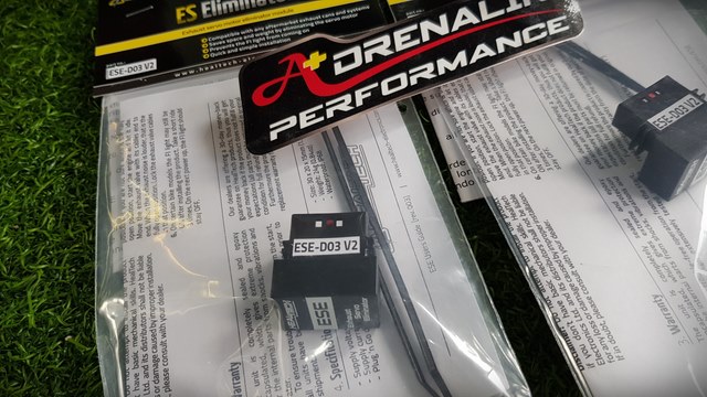 Healtech ปลั๊กหลอกเซอร์โวท่อไอเสีย panigale v4 2025+