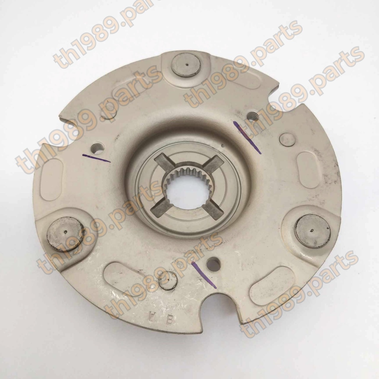 22610-KWW-741 เรือนคลัทช์ตัวนอก / ต้นกำลังขับตัวนอก (F.C.C.) คลัท3ขา สตาร์ทเท้า SUPER CUB,2013-2019 , WAVE110i 2012-2020 อะไหล่แท้ HONDA