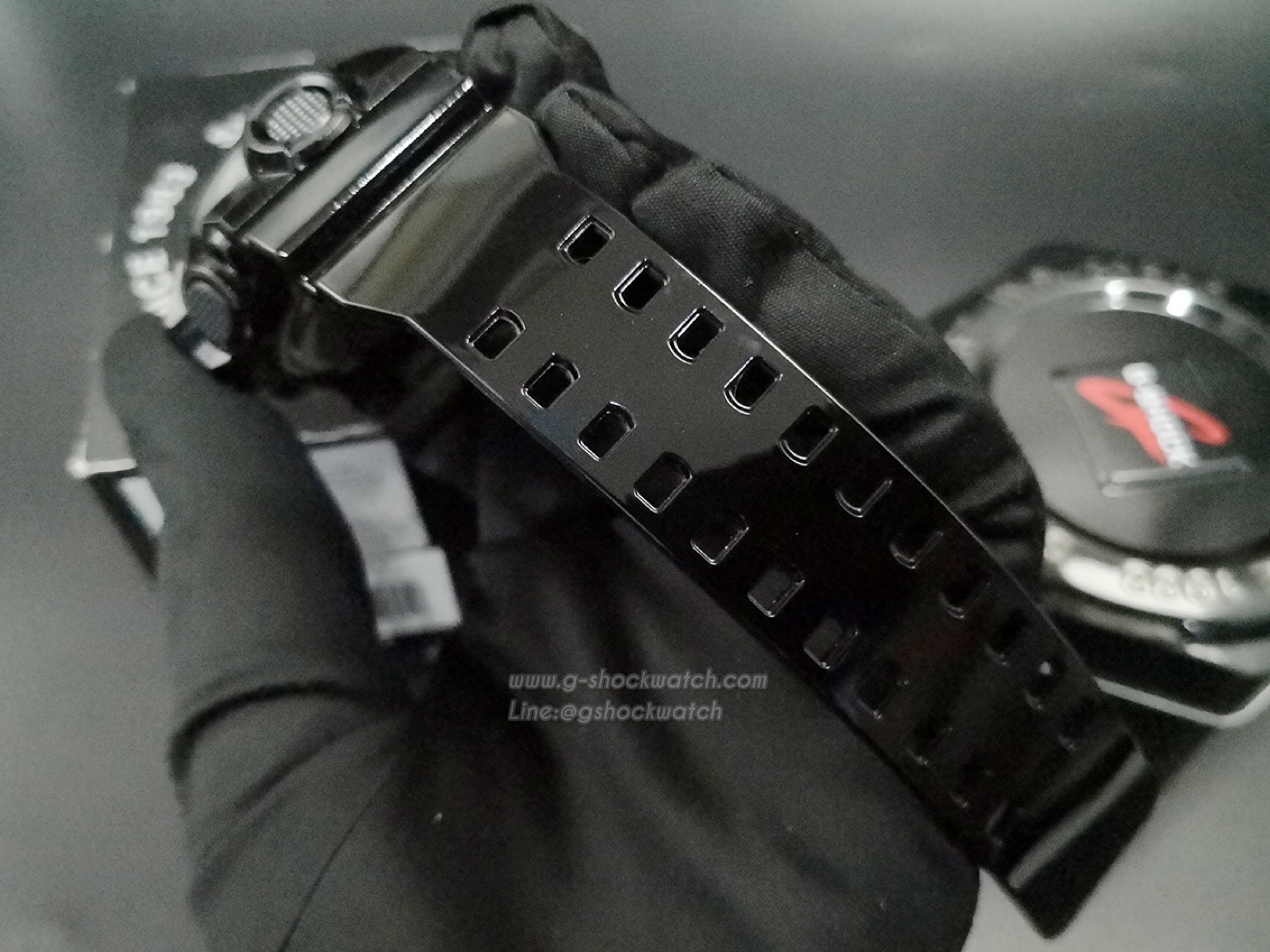 CASIO G-SHOCK นาฬิกาข้อมือ นาฬิกากันน้ำ นาฬิกาของแท้ ประกันศูนย์ CMG 1 ปี รุ่น GA-700MMC-1A