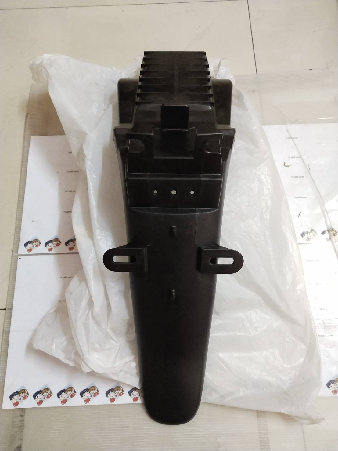 บังโคลนหลัง FRESH , FRESH II อะไหล่แท้ YAMAHA 5HV-F1611-00